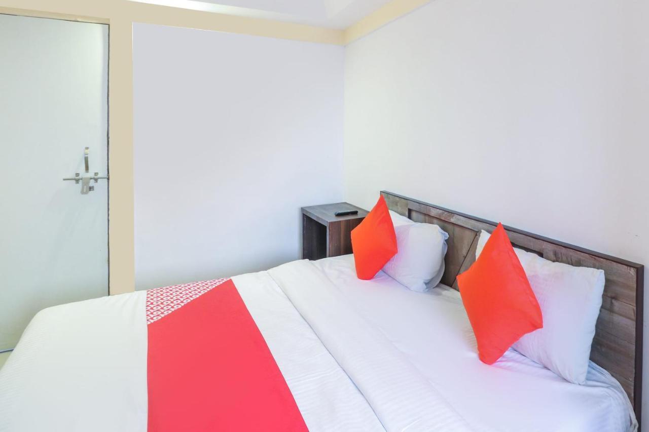 Oyo 66888 Gomti Resorts Alīgarh Eksteriør billede